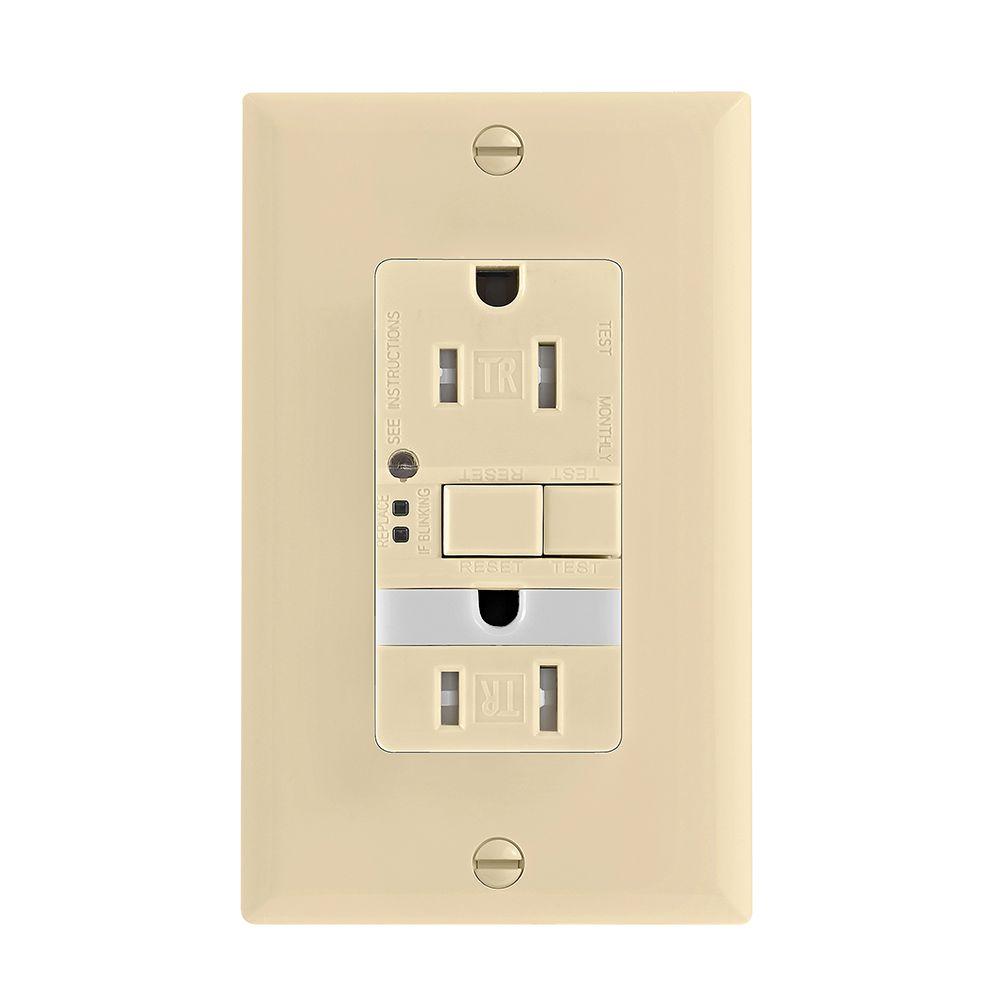 Eaton Gfci Self Test A V Tamper Resistant Duplex Receptacle With