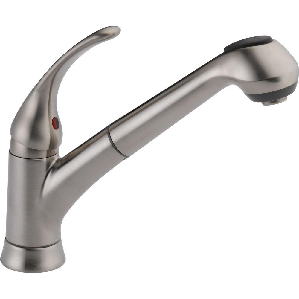 Delta Grant Single Handle Pull Out Sprayer Kitchen Faucet In