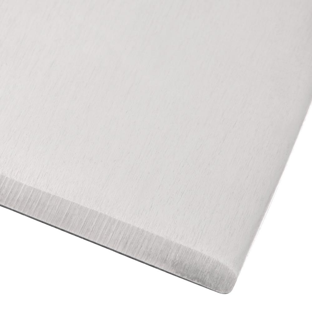 Putty knife features a chisel edge that provides a smooth finish Putty knife features a chisel edge that provides a smooth finish