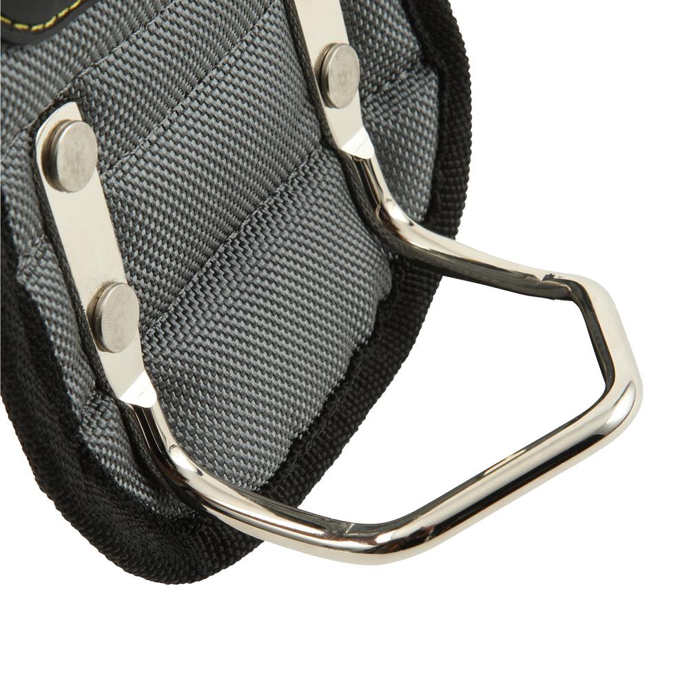 Hammer holster boasting sturdy construction Hammer holster boasting sturdy construction