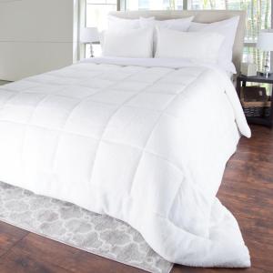 Light Warmth White Sherpa Alternative Comforter