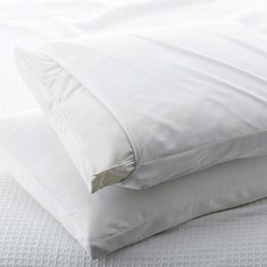 300-Thread Count Cotton Sateen Gusset Pillow Protector