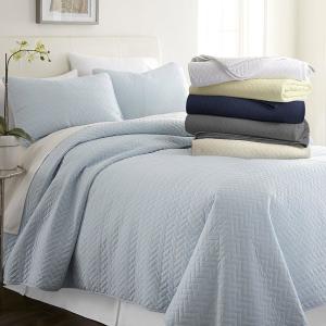 Herring Quilted Coverlet Set