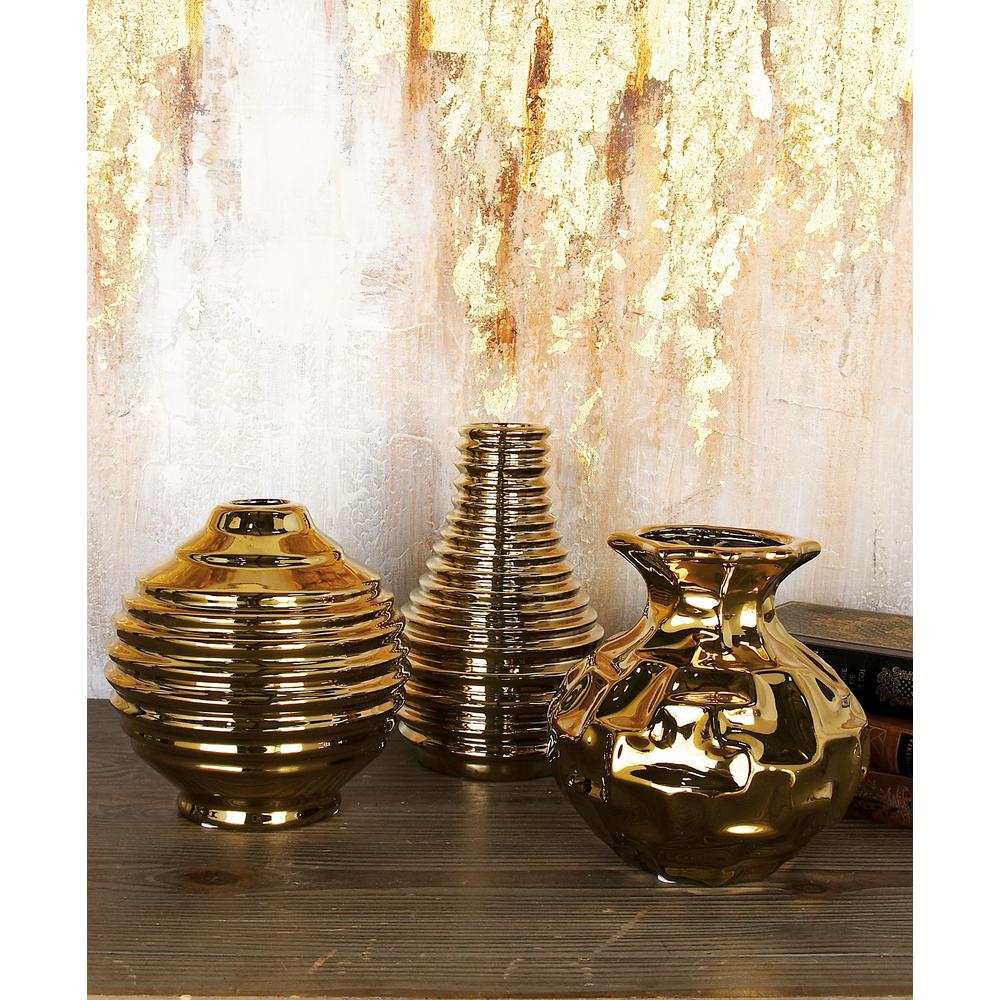 Litton Lane 6 In Modern Aluminum Gold Ceramic Decorative Vases Set Of 3 92560 The Home Depot