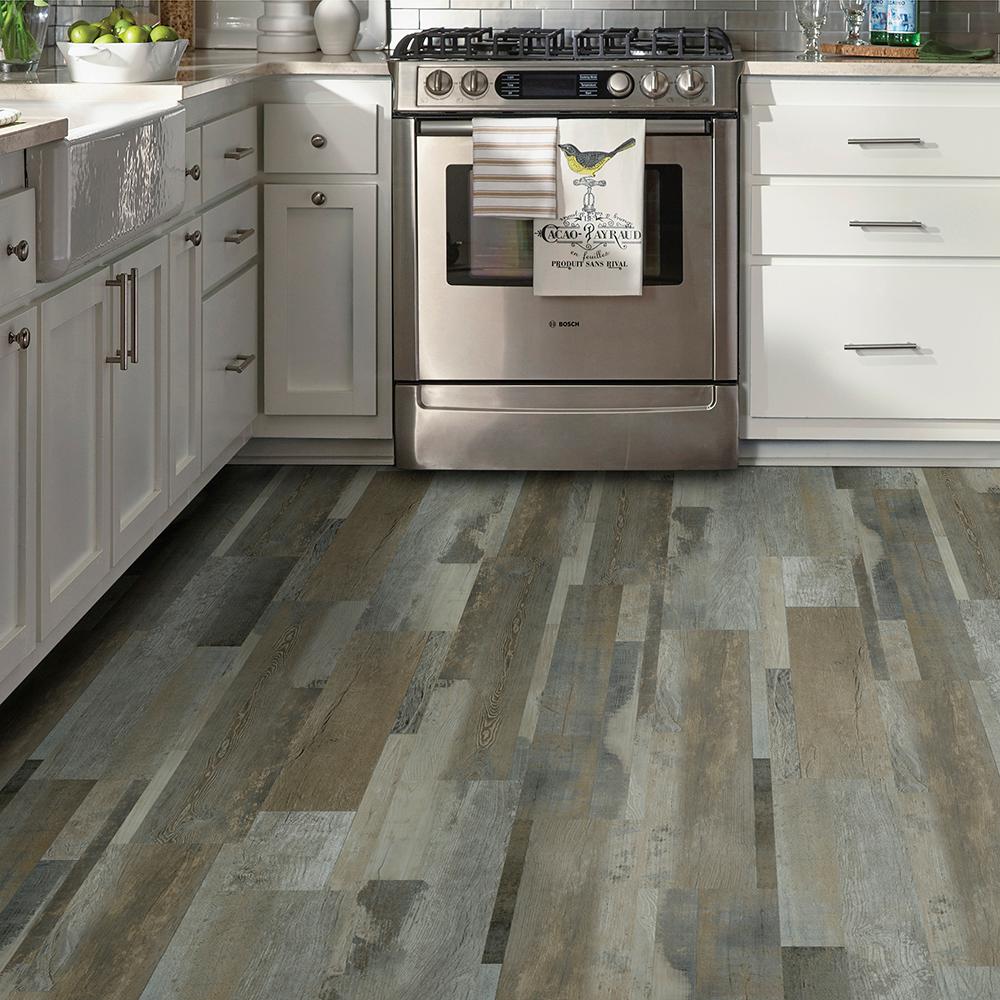 Trafficmaster Grey Distressed Wood Multi Width Look 6 In X 36 In Peel And Stick Vinyl Plank 36 Sq Ft Case Wd6098 The Home Depot