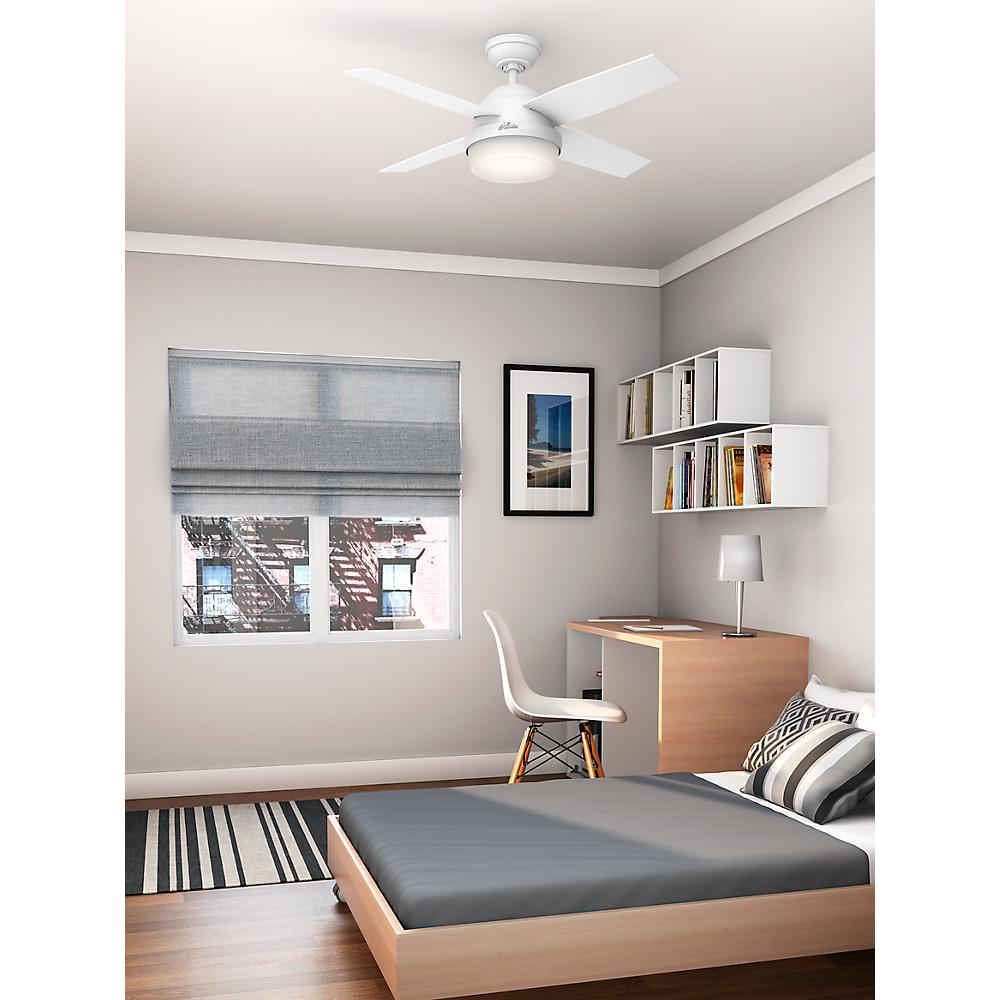 Hunter 44 Remote Control Modern Ceiling Fan Dempsey Fresh White 59246 Home Garden Onehostingcenter Lamps Lighting Ceiling Fans