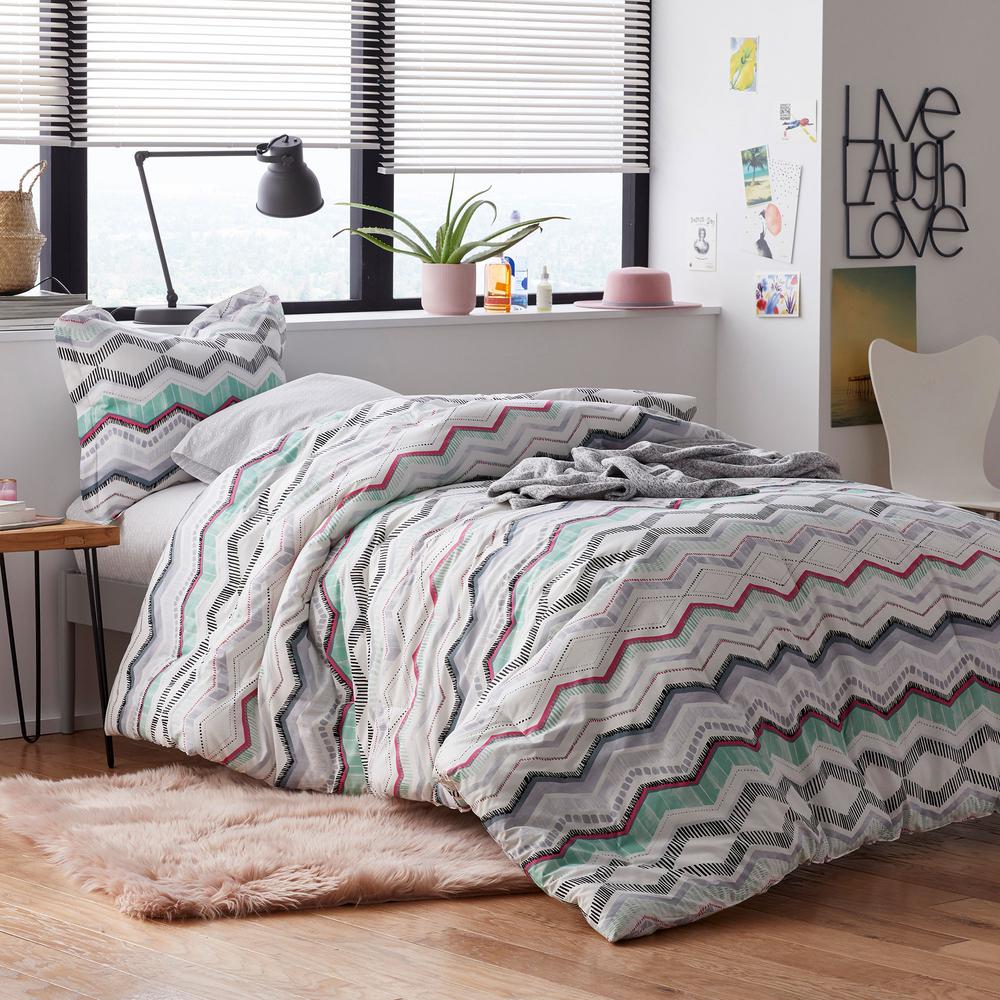 The Company Lacey 2 Piece Cotton Percale Twin Xl Lacey 2 Piece Cotton Percale Twin Xl Comforter Set