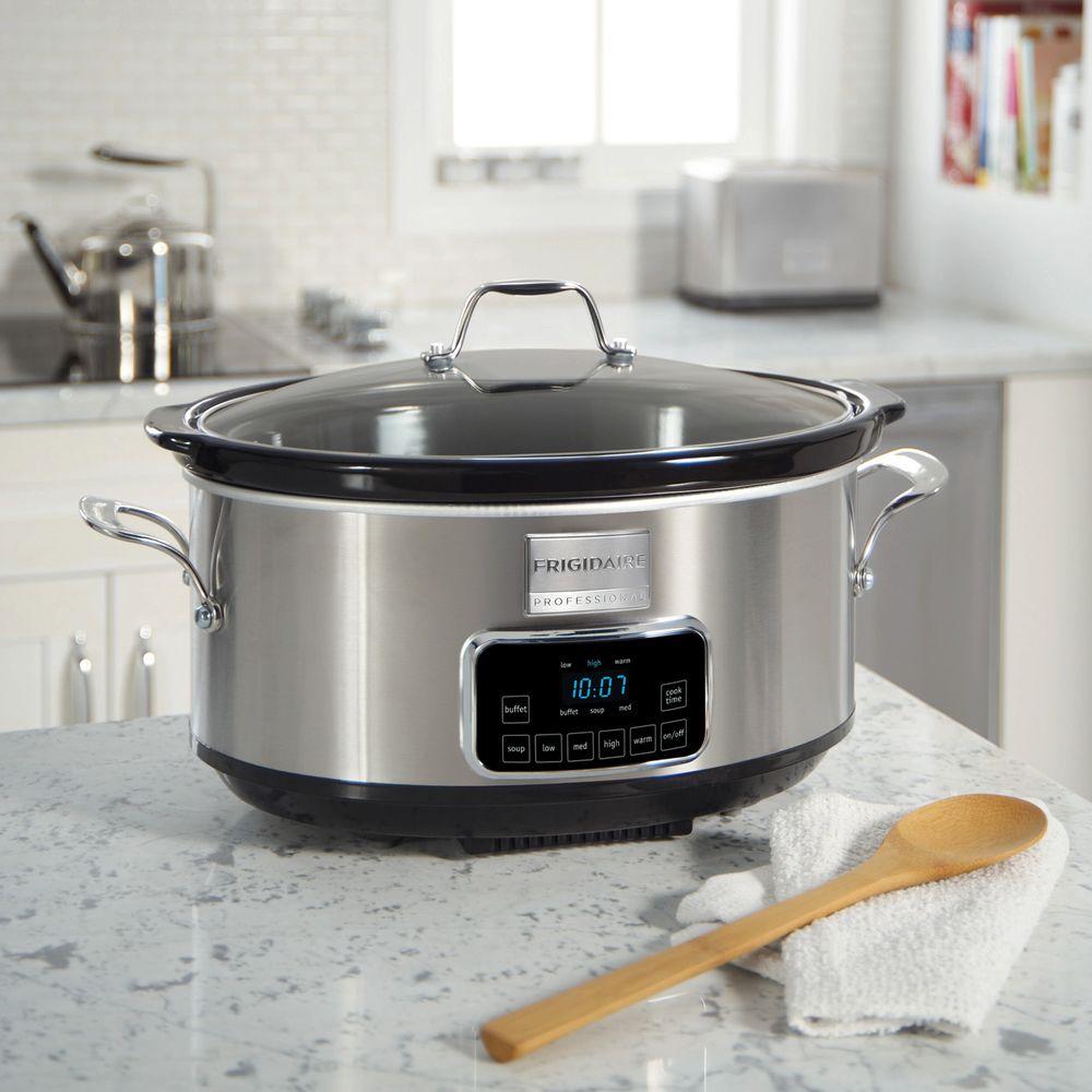 Frigidaire Professional 7 qt. Programmable Slow CookerFPCP07D7MS The