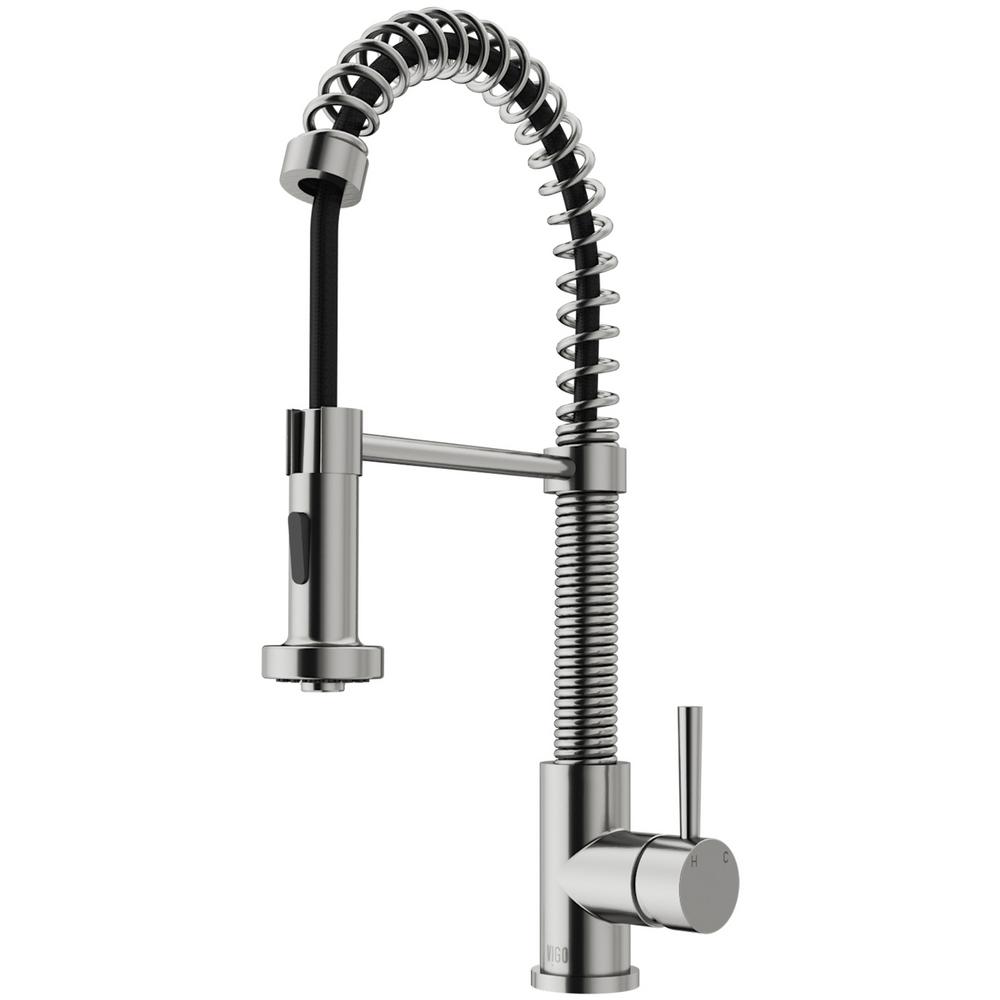 Vigo Edison Single Handle Pull Down Sprayer Kitchen Faucet In Stainless Steel Vg02001st The Home Depot