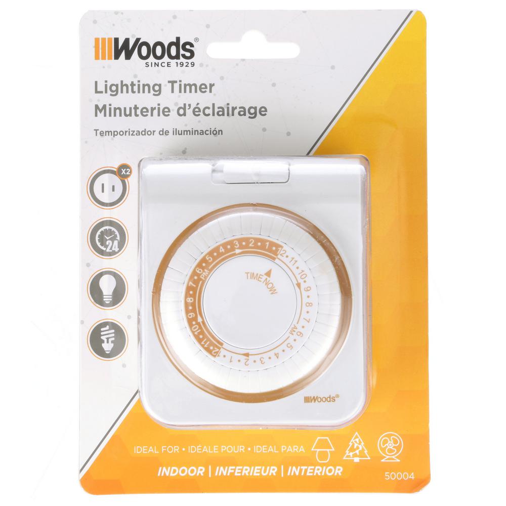 Woods Indoor Mechanical Outlet Timer 15 amps 125 volts White