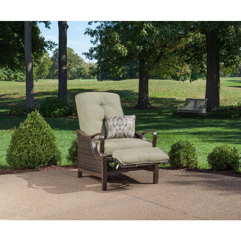 Hanover Ventura Reclining Wicker Outdoor Lounge Chair With Vintage Meadow Cushion