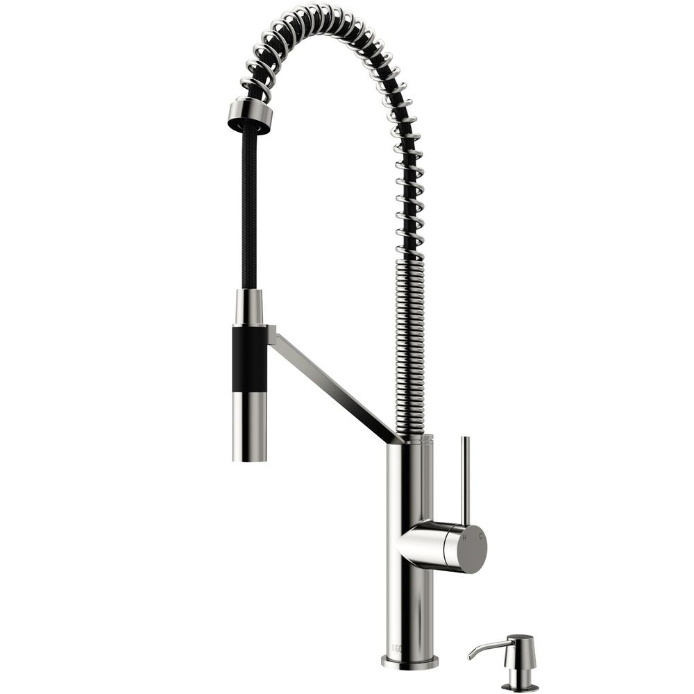 VIGO Livingston Single-Handle Pull-Down Sprayer Kitchen ...