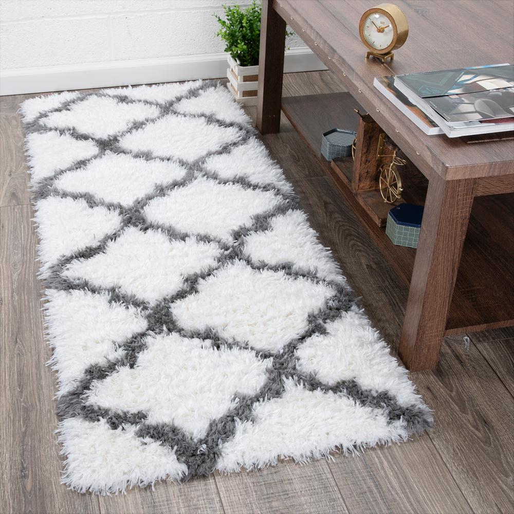 Remus Light Taupe/Off White 2 ft. x 5 ft. Runner RugSAN2460.76.13