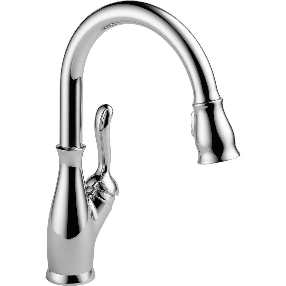 Delta Leland Single-Handle Pull-Down Sprayer Kitchen Faucet in Chrome