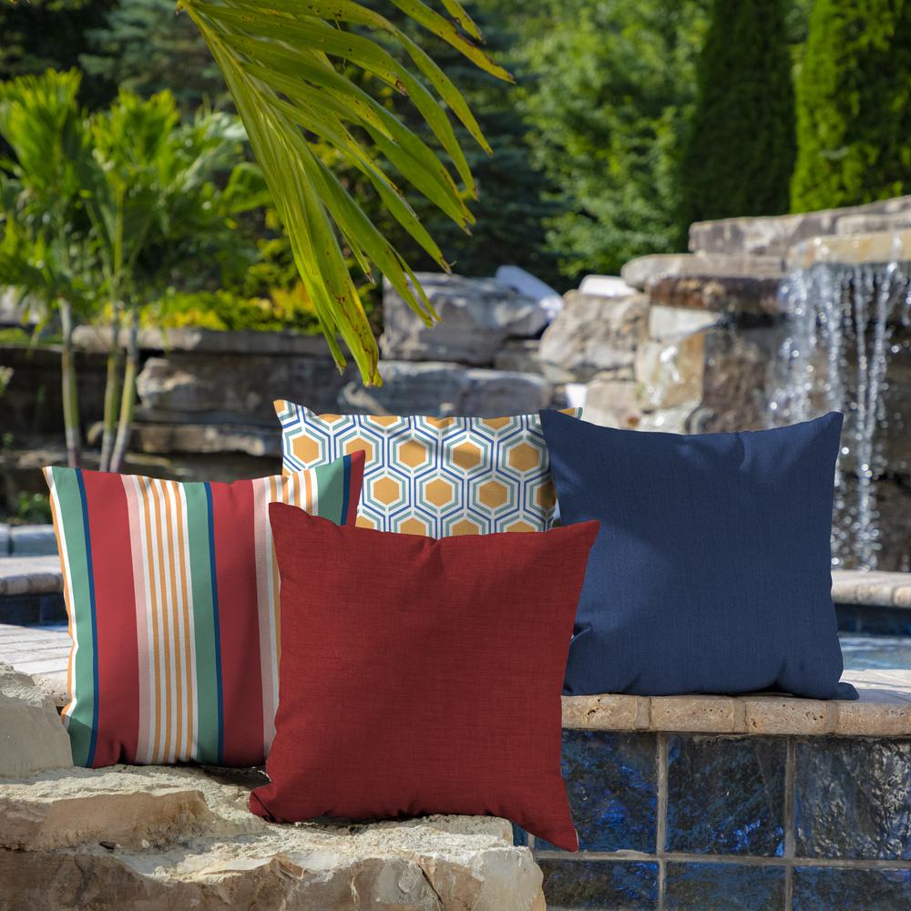Throw Pillows For Patio Furniture, Outdoor Furniture Pillows