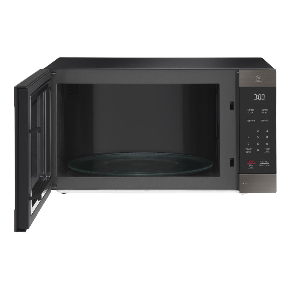 Lg Electronics Neochef 2 0 Cu Ft Countertop Microwave In Black