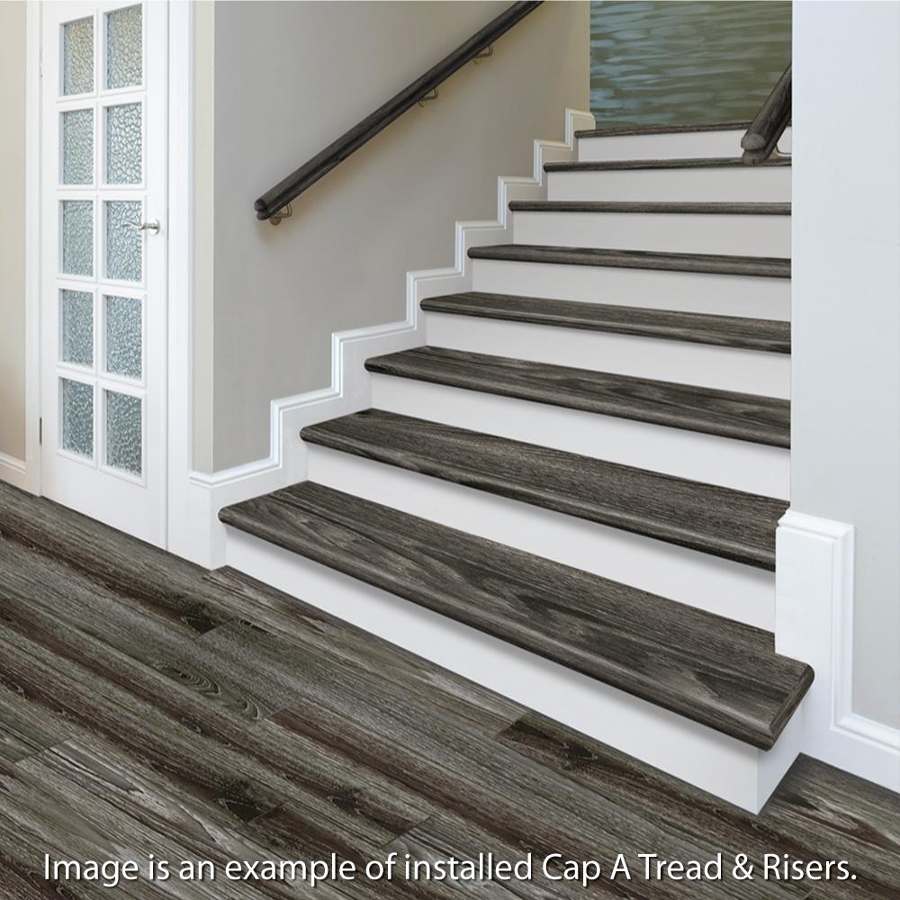 Installations Staircases And Transitions Molding Of Hardwood Floors Flooring Hardwood Floors Stair Nosing