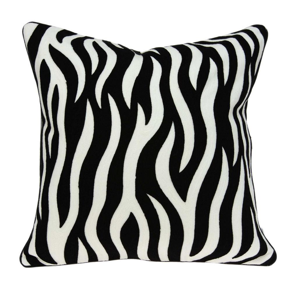 Homeroots Jordan 20 In Black Animal Print Throw Pillow Cover