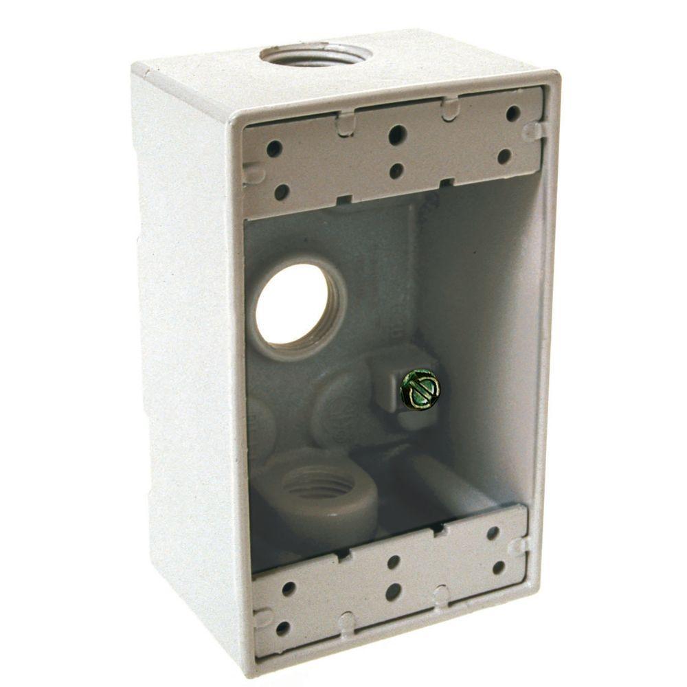 BELL 1Gang 3Outlets 1/2 in. Threaded Weatherproof Box, White53201B