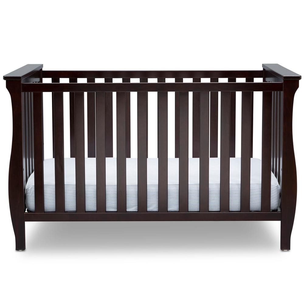 delta lancaster crib 4 in 1 white