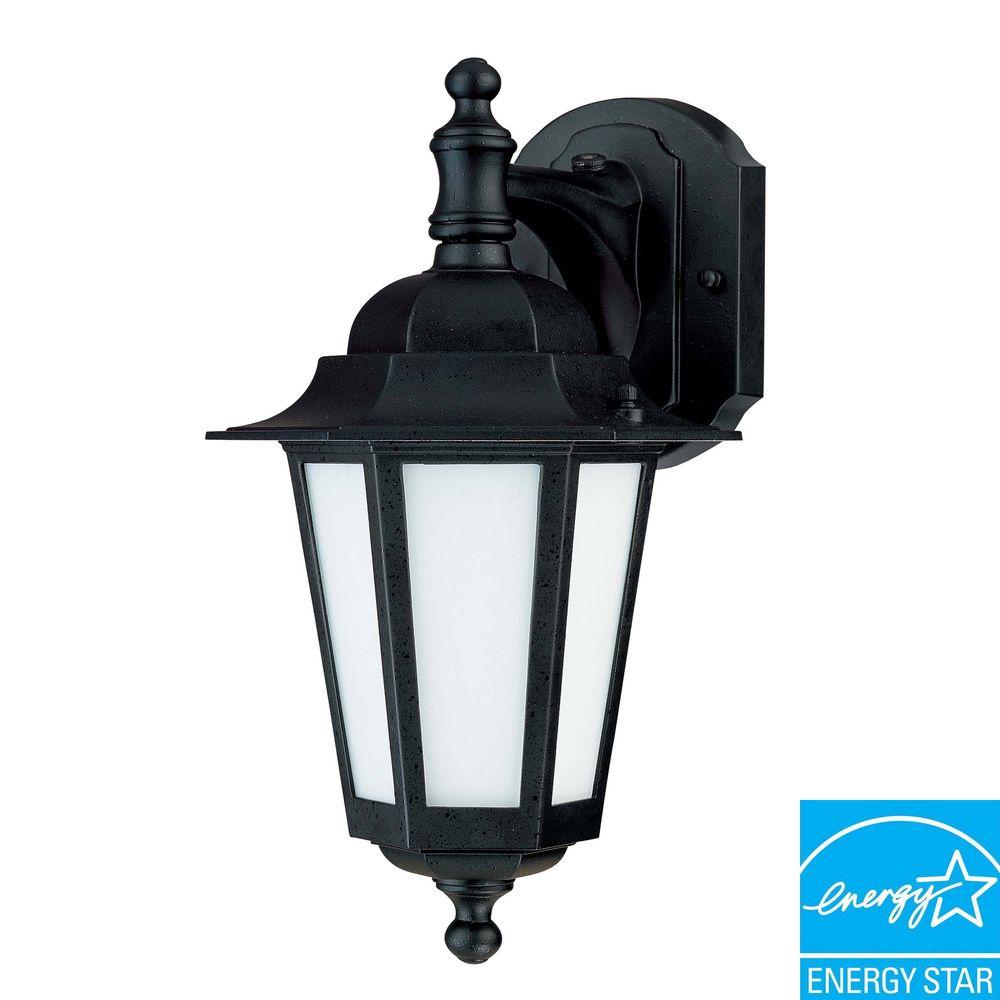 https://images.homedepot-static.com/productImages/0be2944a-384a-485e-9ad8-43e4bbb5a433/svn/textured-black-green-matters-outdoor-sconces-hd-2206-64_1000.jpg