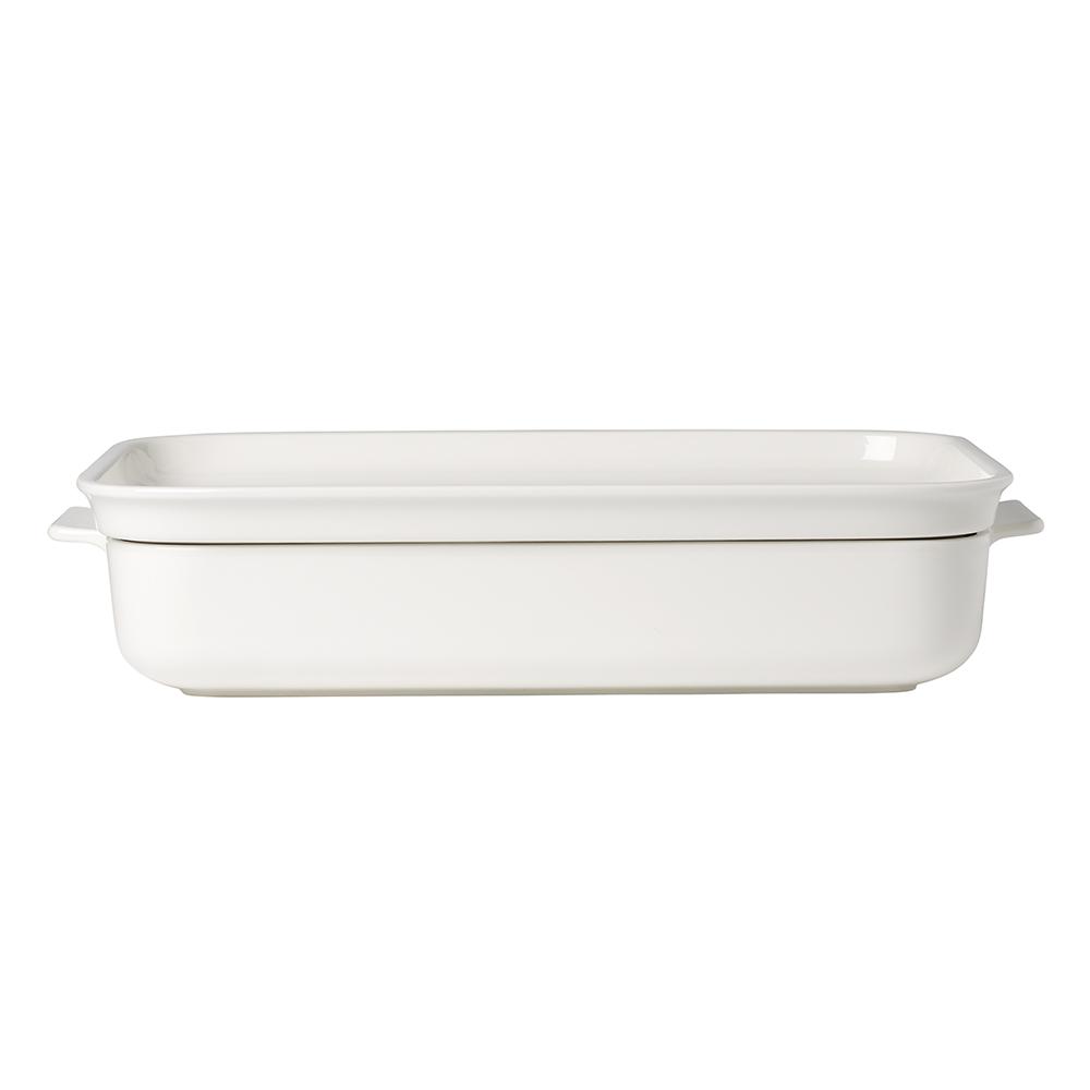 rectangular oven dish with lid