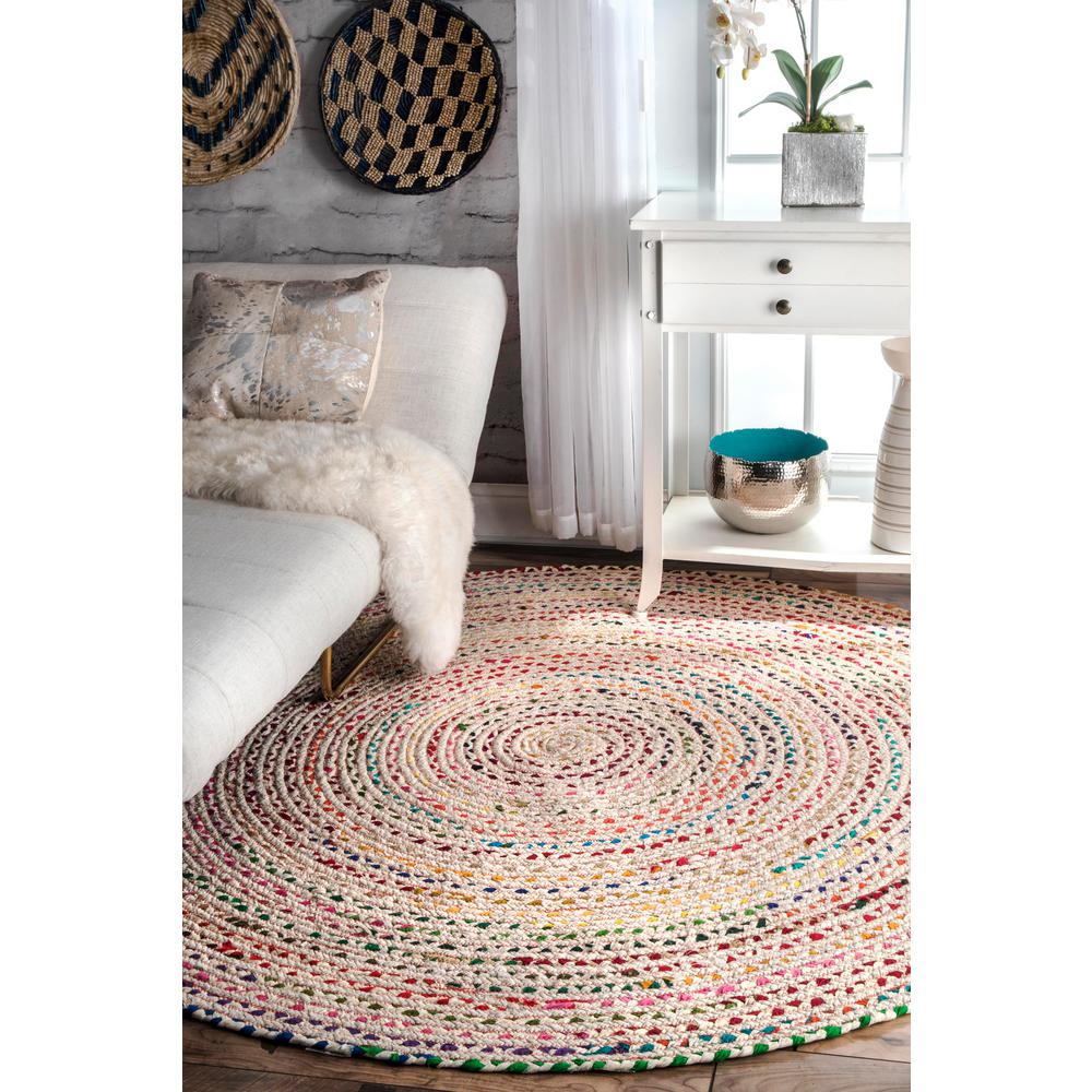 nuLOOM Tammara Ivory 5 ft. x 8 ft. Chindi Oval Area RugMGNM04C508O