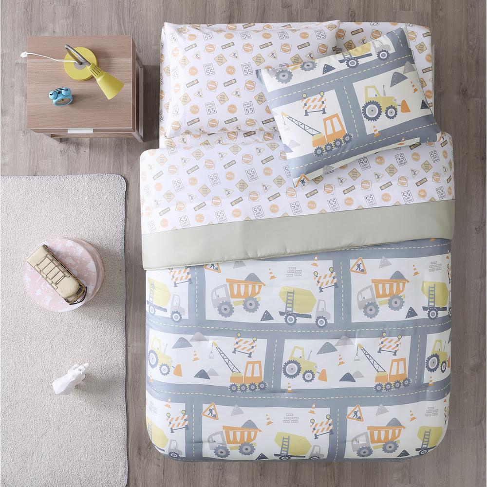 Kute Kids 3 Piece Construction Land Full Comforter Set M628627