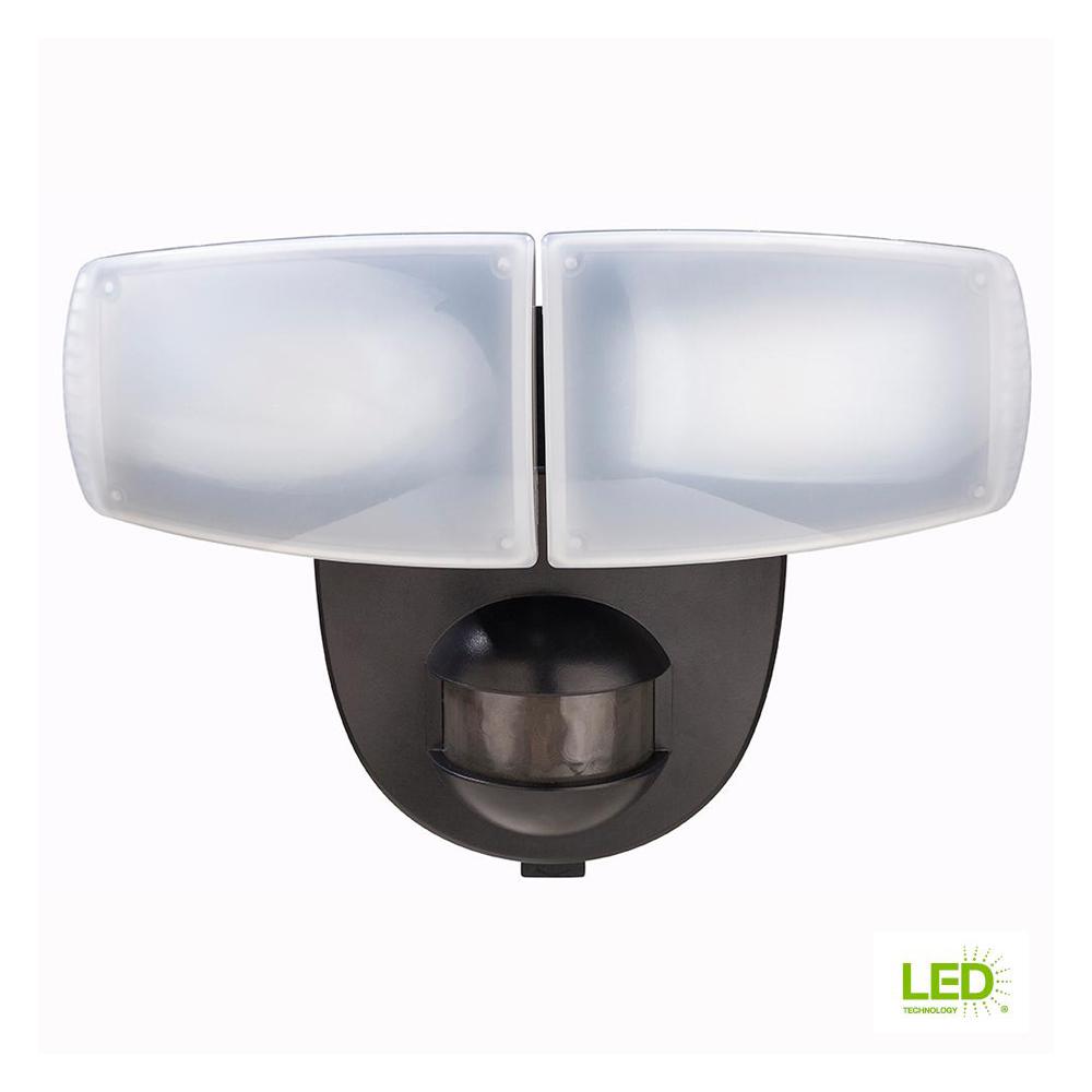 Battery Outdoor Security Lighting The Home Depot 180 Degree Black Motion Activated Outdoor Integrated Led Twin Head Battery Powered Flood Light