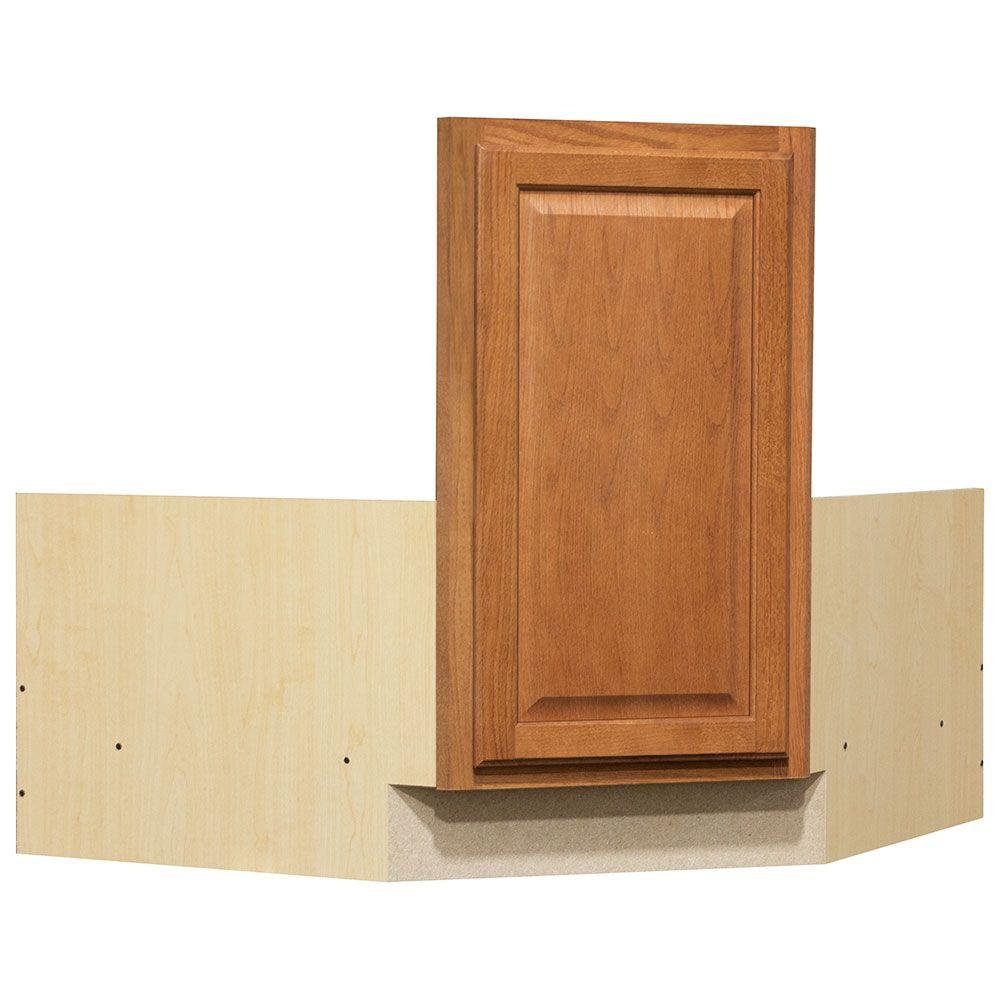 Hampton Bay Hampton Partially Assembled 36 X 34 5 X 24 In Corner Sink Base Kitchen Cabinet In Medium Oak Kcsb36 Mo The Home Depot