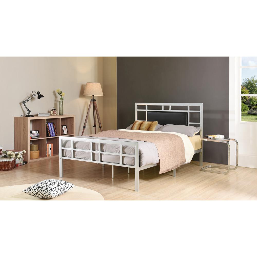 Hodedah Silver Queen Upholstered Bed Hi826 Q Silver The Home Depot