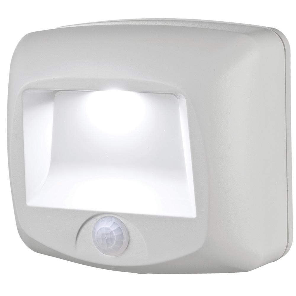 Mr Beams Wireless White Outdoor Motion Sensing Step Deck LightMB530