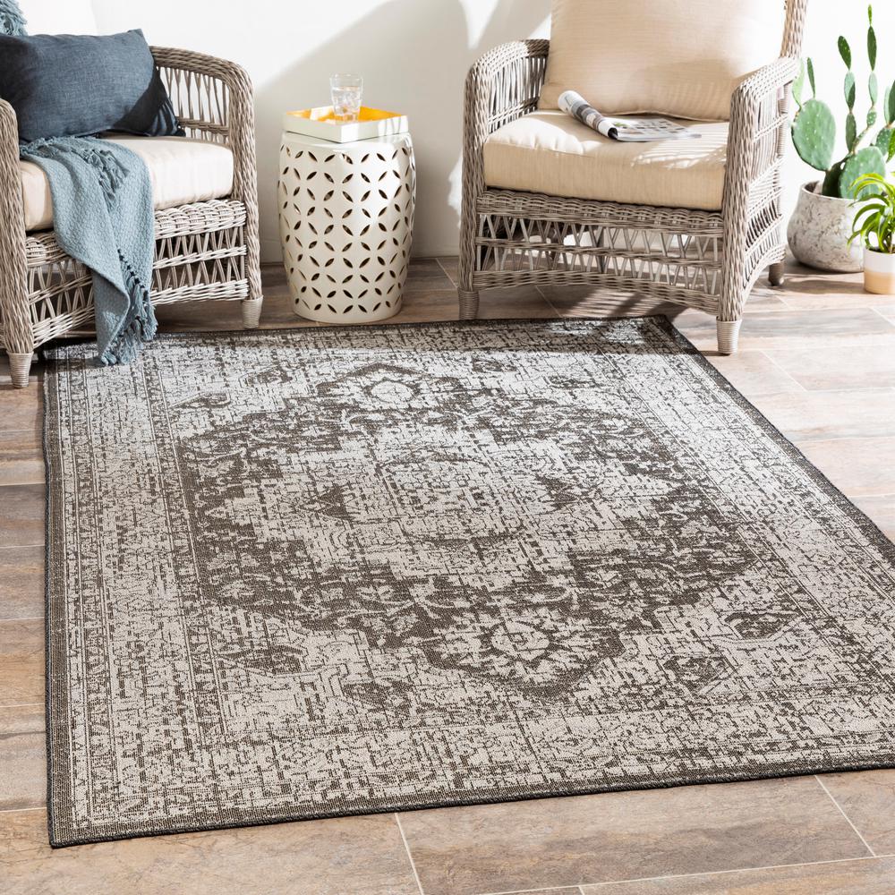 Artistic Weavers Valerio Wheat 5 Ft 3 In X 7 Ft 3 In Medallion Indoor Outdoor Area Rug S00161026921 The Home Depot