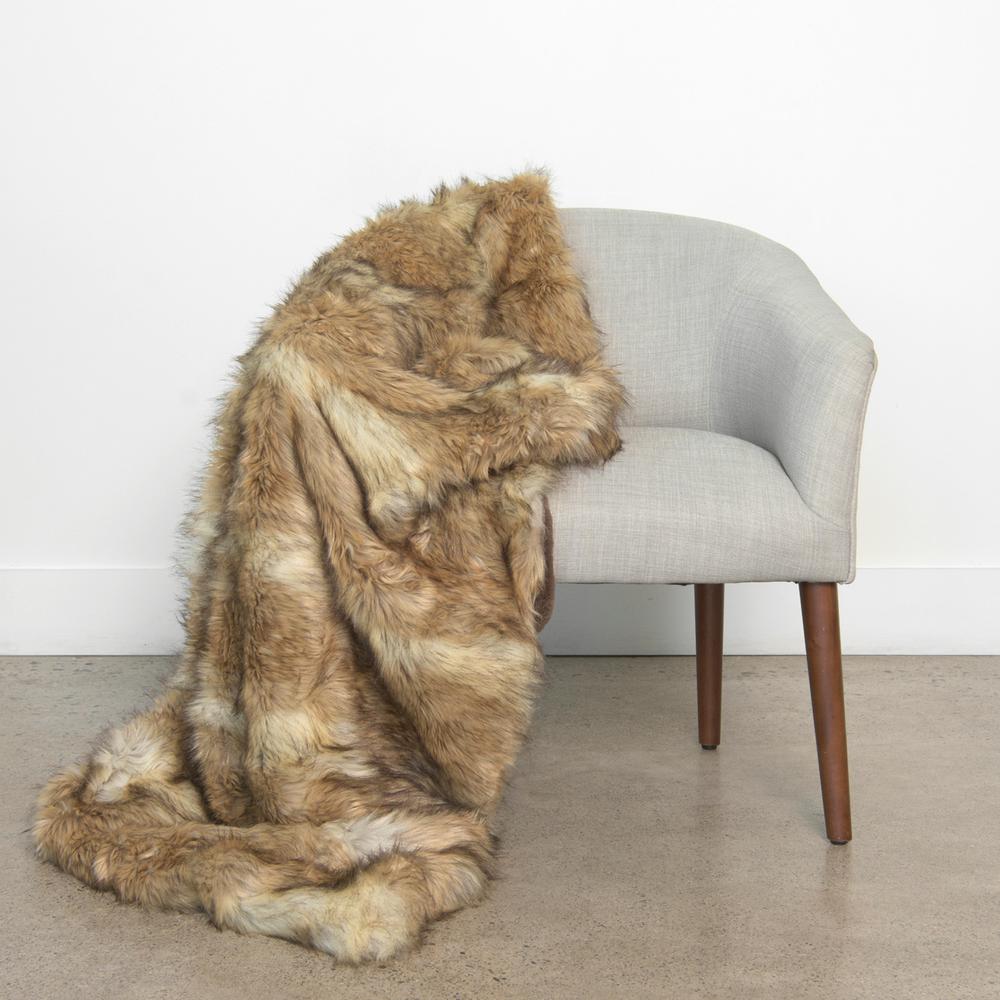 Best Home Fashion Wild Mannered 54 In X 36 Platinum Frost Fox Best Home Fashion Wild Mannered 54 In X 36 Platinum Frost Fox Faux Fur Throw The Depot