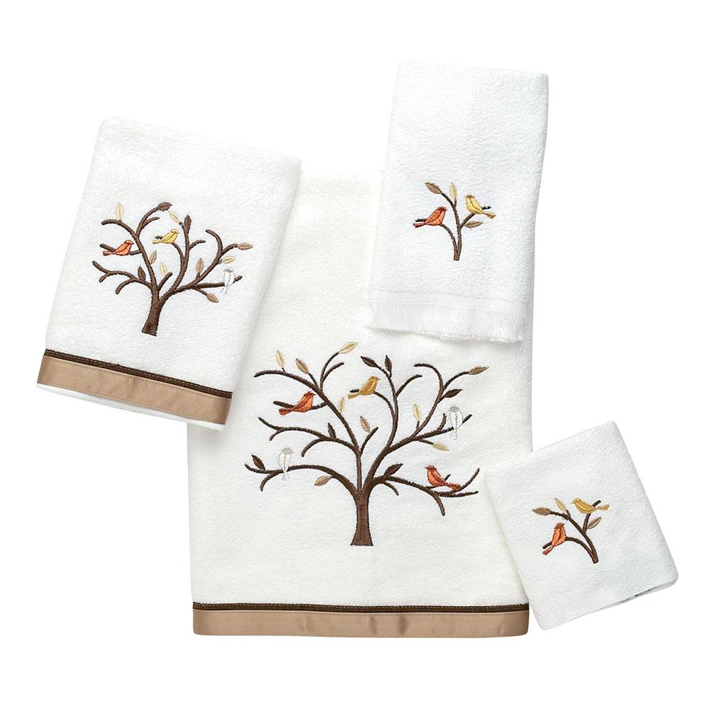 Avanti Linens Friendly Gathering 4-Piece Bath Towel Set In White 019496 ...