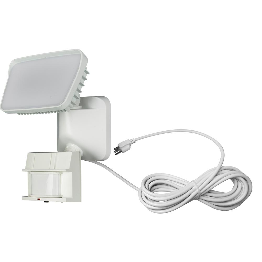 Plug In Outdoor Security Lighting The Home Plug In Outdoor Security Lighting