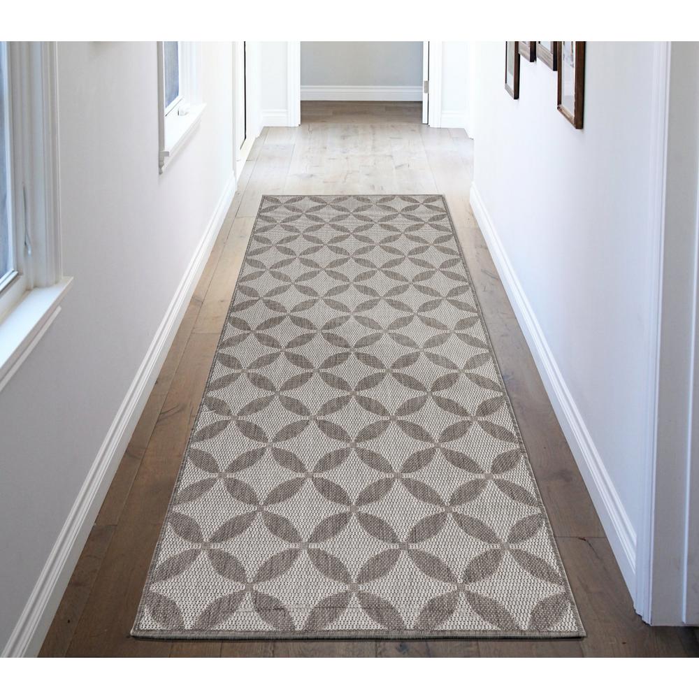 Ottomanson Jardin Collection Contemporary Star Design Gray 3 Ft X 7 Outdoor Runner Rug