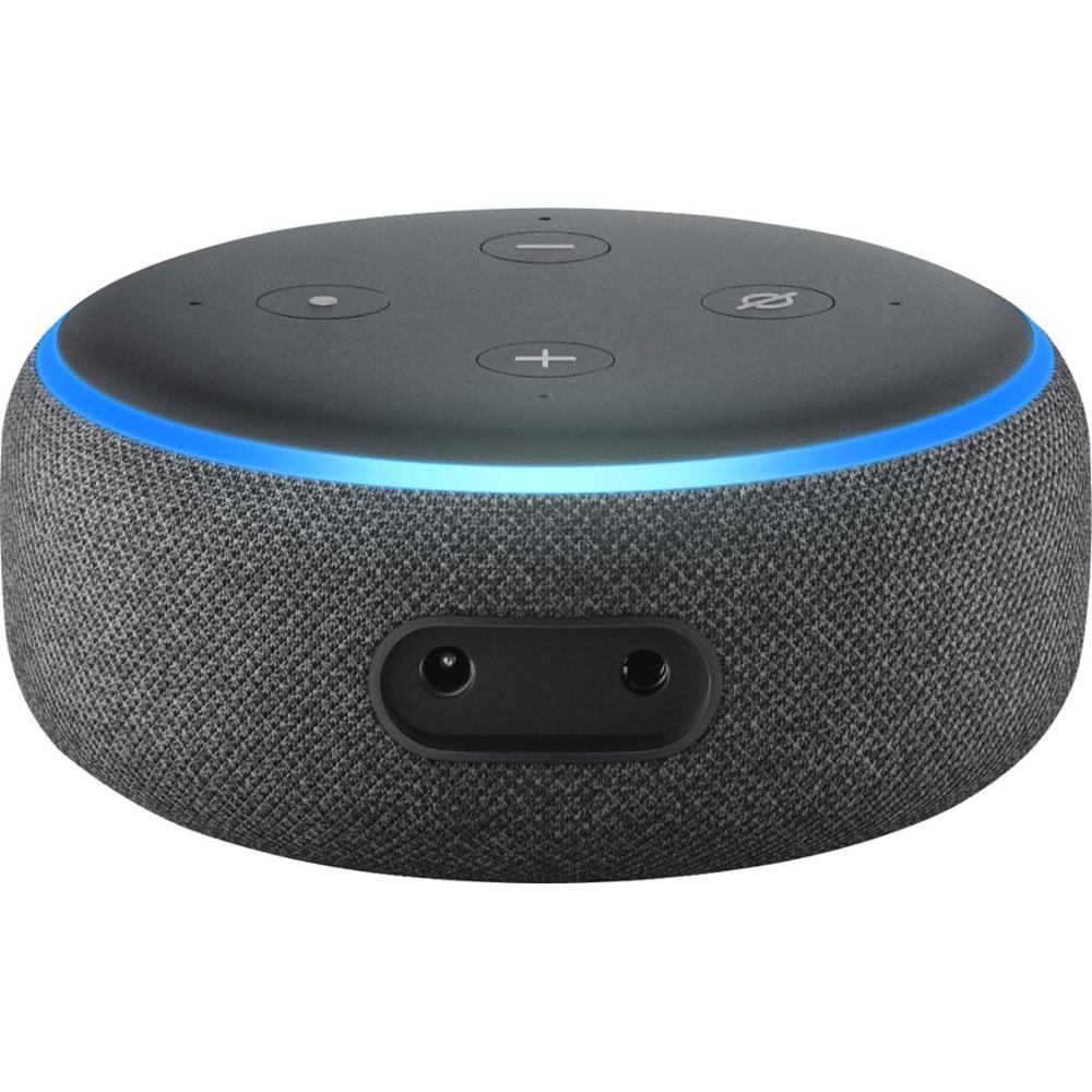 does the echo dot 3 have to stay plugged in