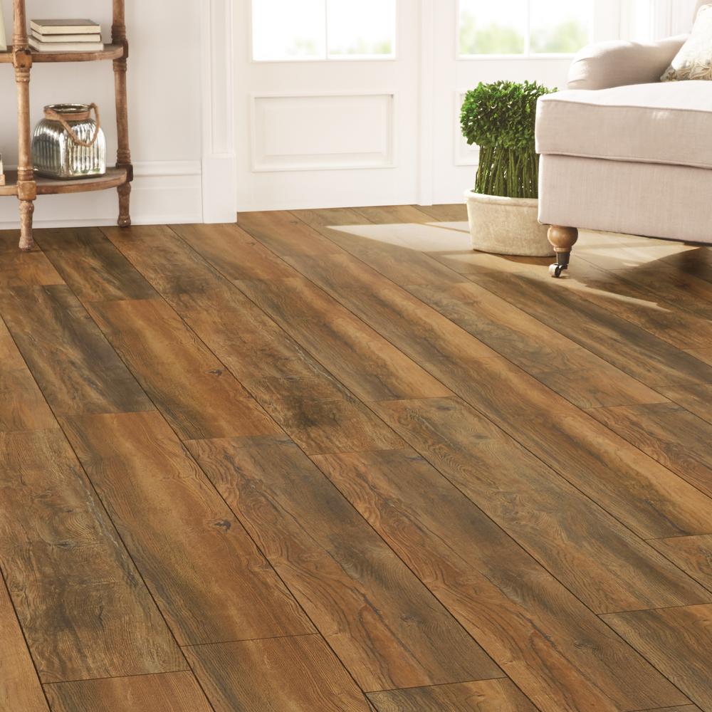 Yorkhill Oak Laminate Flooring - LAMINATE FLOORING