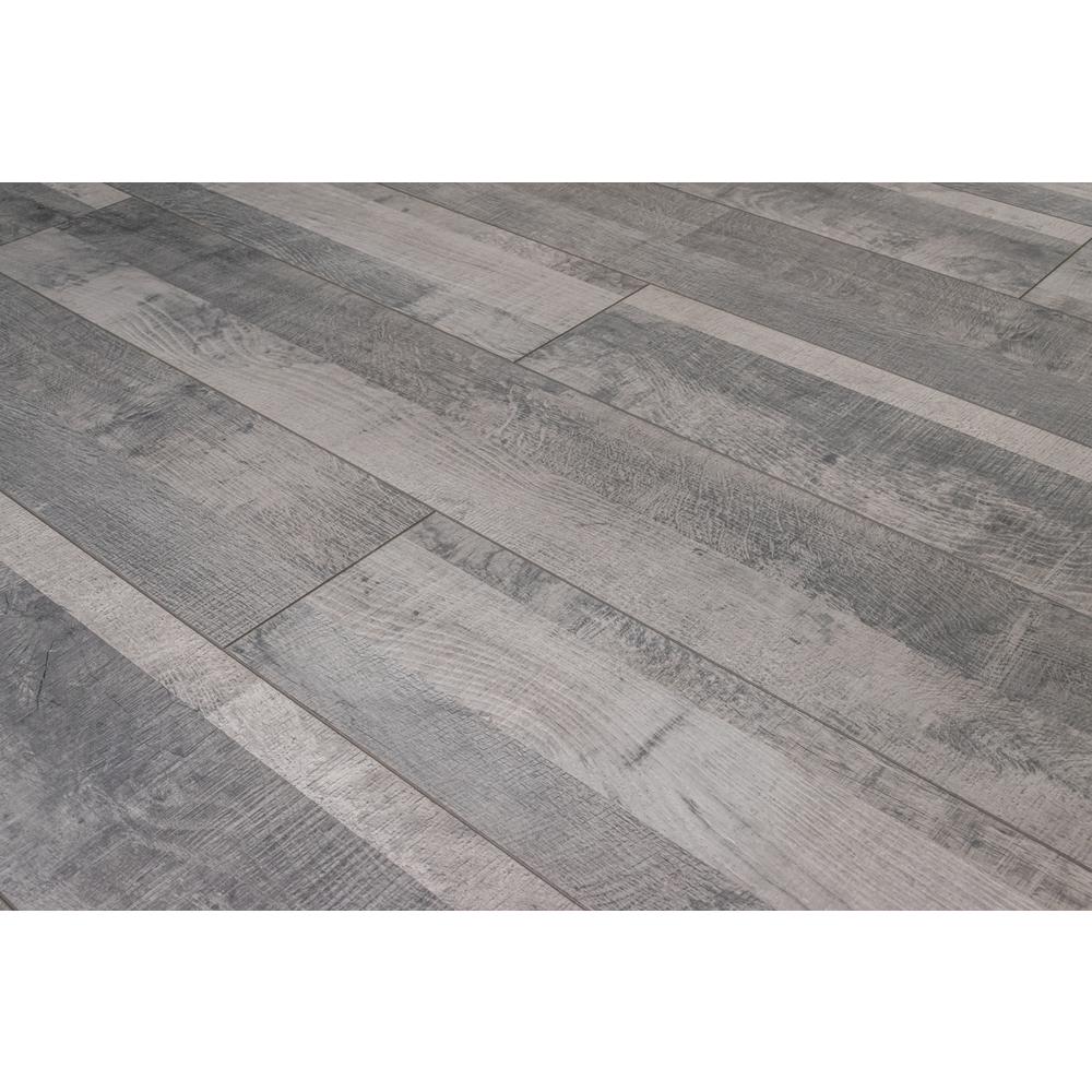 Home Decorators Collection Calhan Multi Strip 12mm Thick X 8 03 In Wide X 47 64 In Length Laminate Flooring 15 94 Sq Ft Case 361241 2k380 The Home Depot