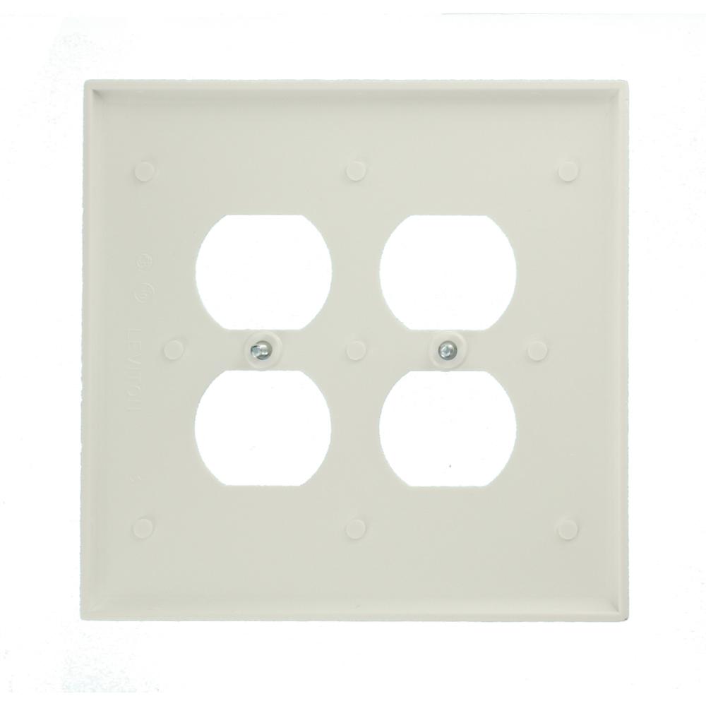 Leviton White 2 Gang Duplex Outlet Wall Plate 1 Pack R52 88016 00w The Home Depot