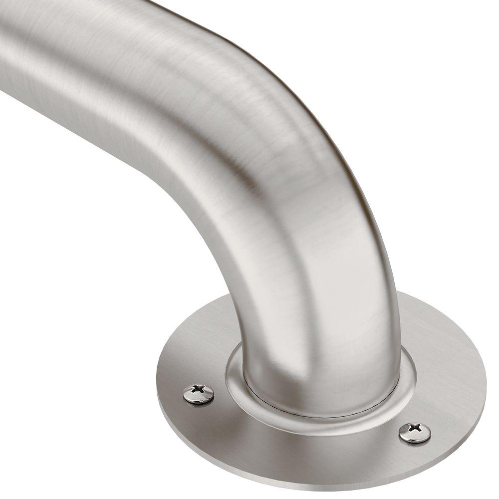 https://images.homedepot-static.com/productImages/196c6219-0835-4e60-902b-7b1eebfa473f/svn/stainless-moen-grab-bars-r7424-64_1000.jpg
