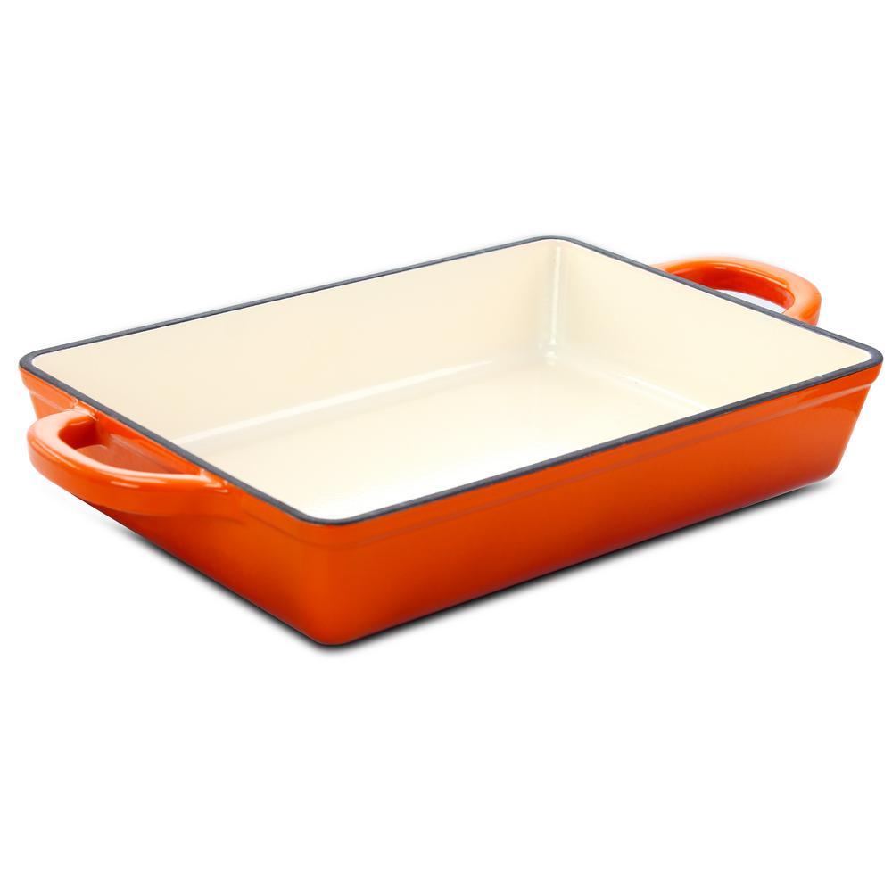 casserole dish with lid