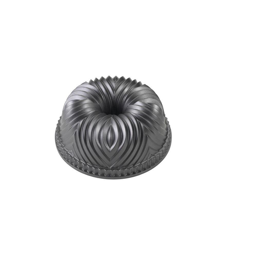 Nordic Ware Pro Cast Aluminum Bundt Pan 53624m The Home Depot