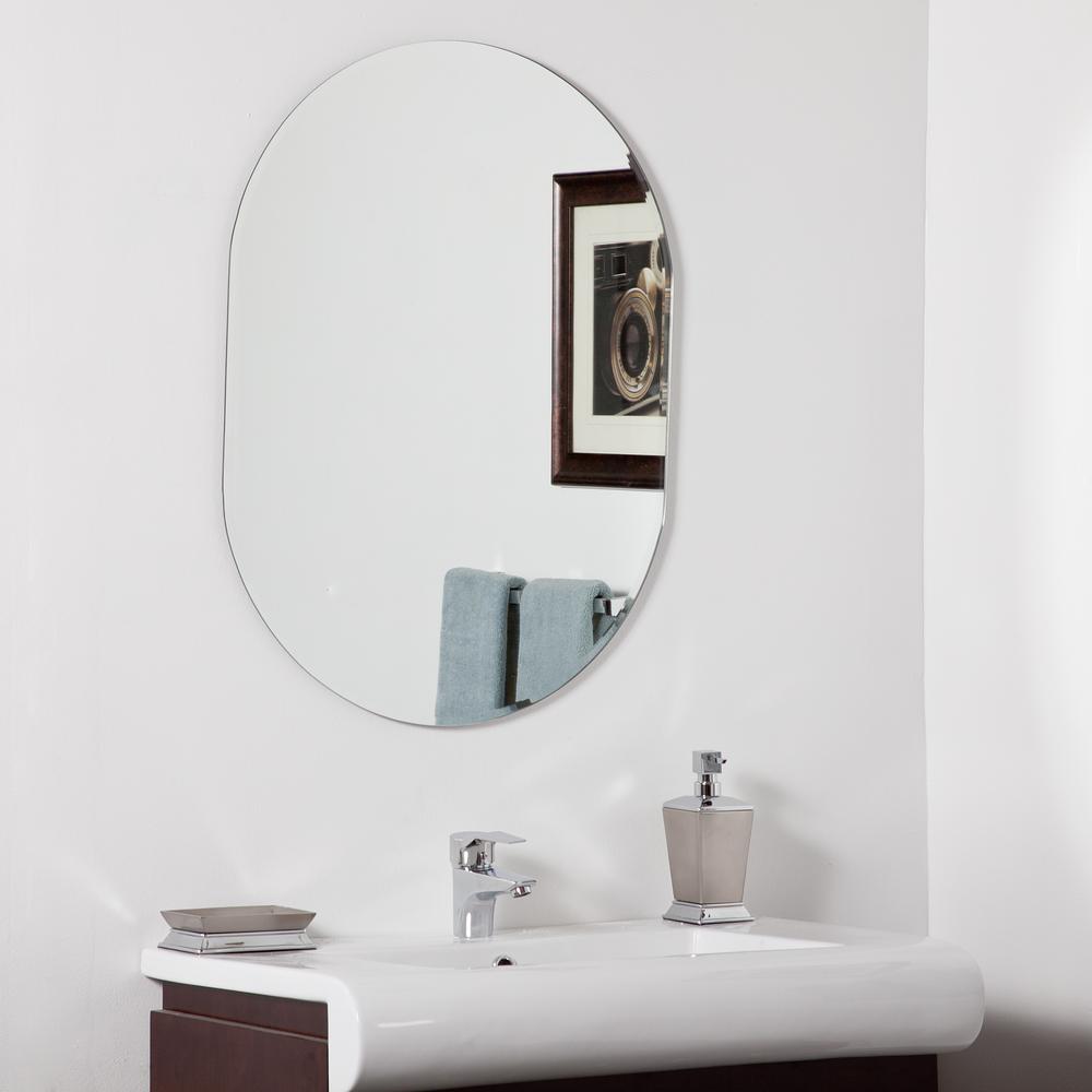 Decor Wonderland 24 In W X 32 In H Frameless Oval Beveled Edge Bathroom Vanity Mirror In Silver Dwsm212 The Home Depot