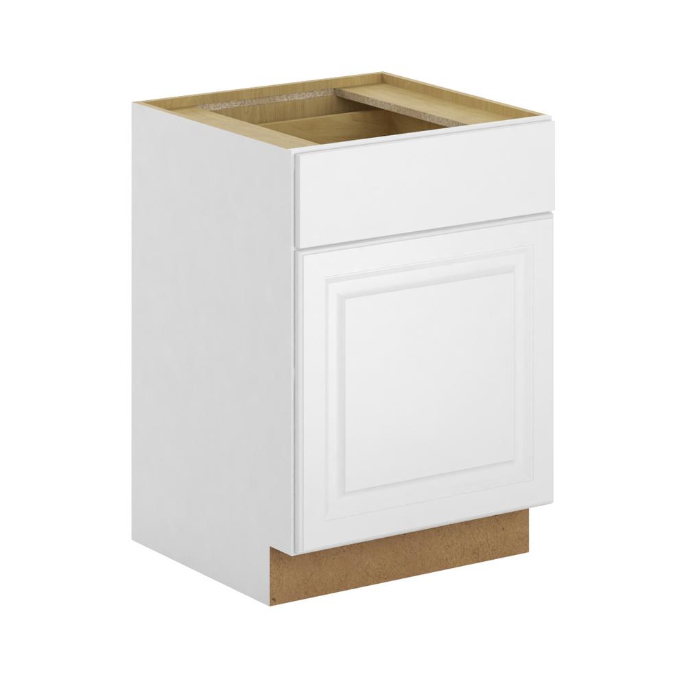 Hampton Bay Madison Assembled 24x34 5x24 In Base Cabinet With Soft Close Drawer In Warm White