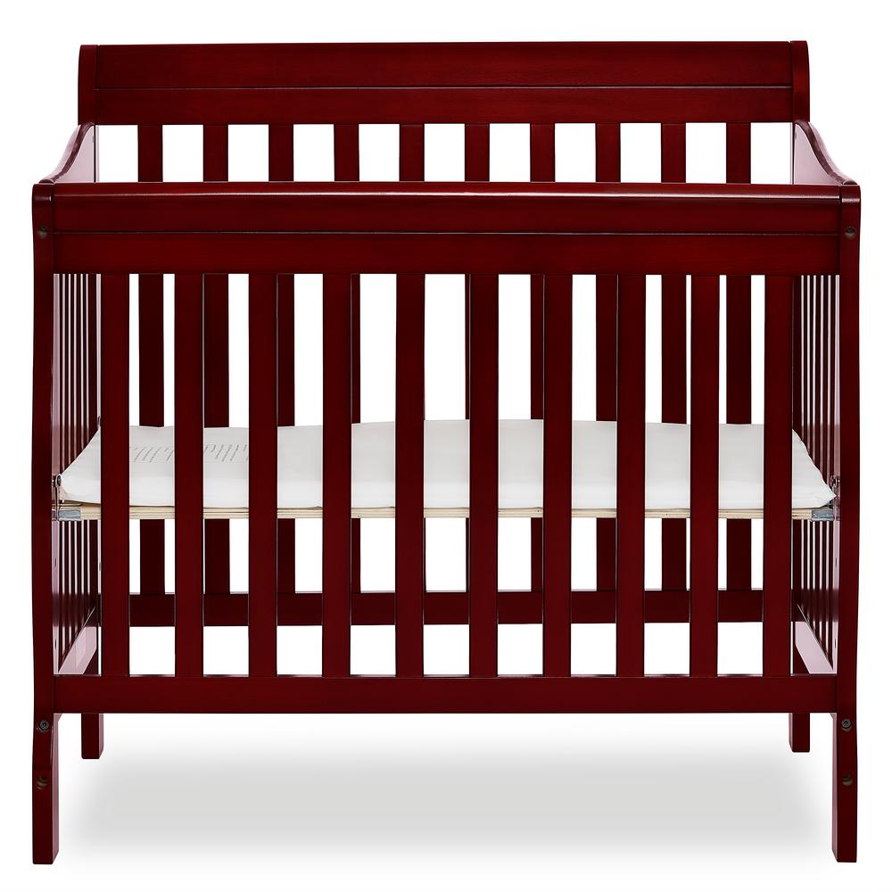 aden mini crib
