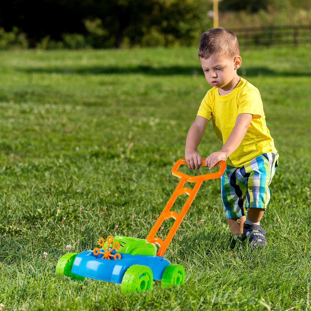 play lawn mower that blows bubbles