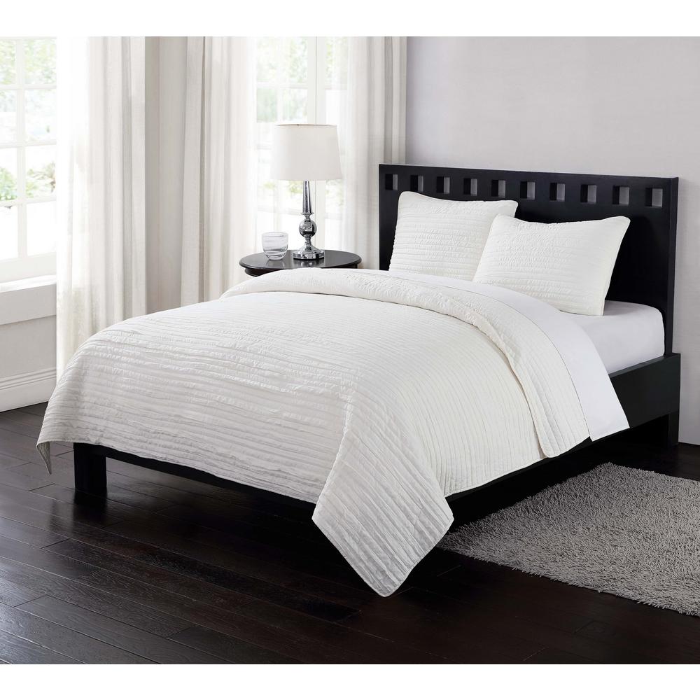 London Fog Garment Washed Crinkle Twin Xl Quilt Set In Cream