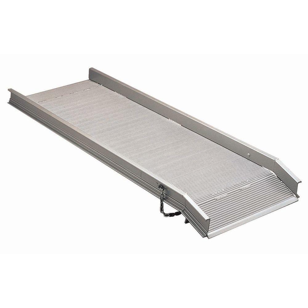 Magliner 2,800 lb. Capacity Aluminum Van Walk Ramp with Apron 29 in. W